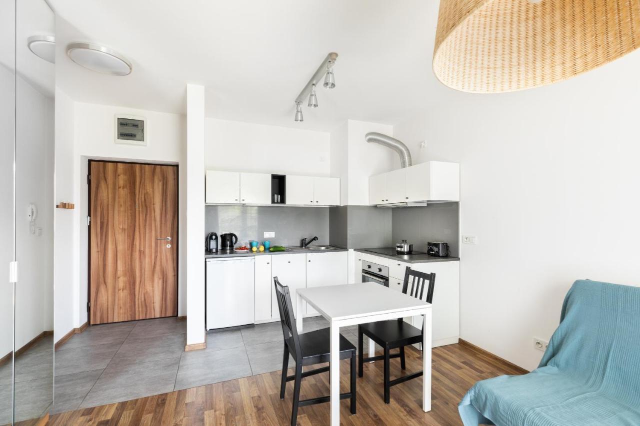 Wagonowa P&O Apartments Warsawa Bagian luar foto