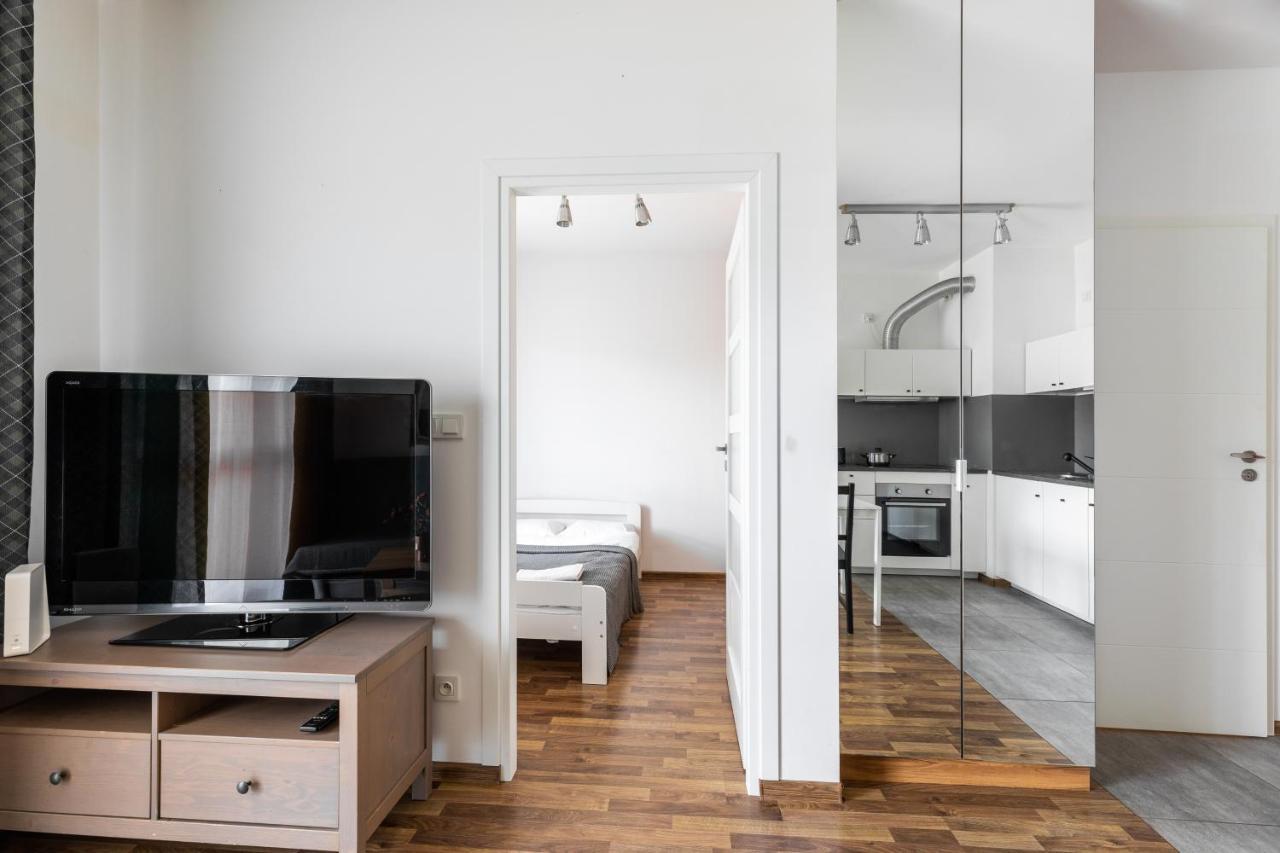 Wagonowa P&O Apartments Warsawa Bagian luar foto